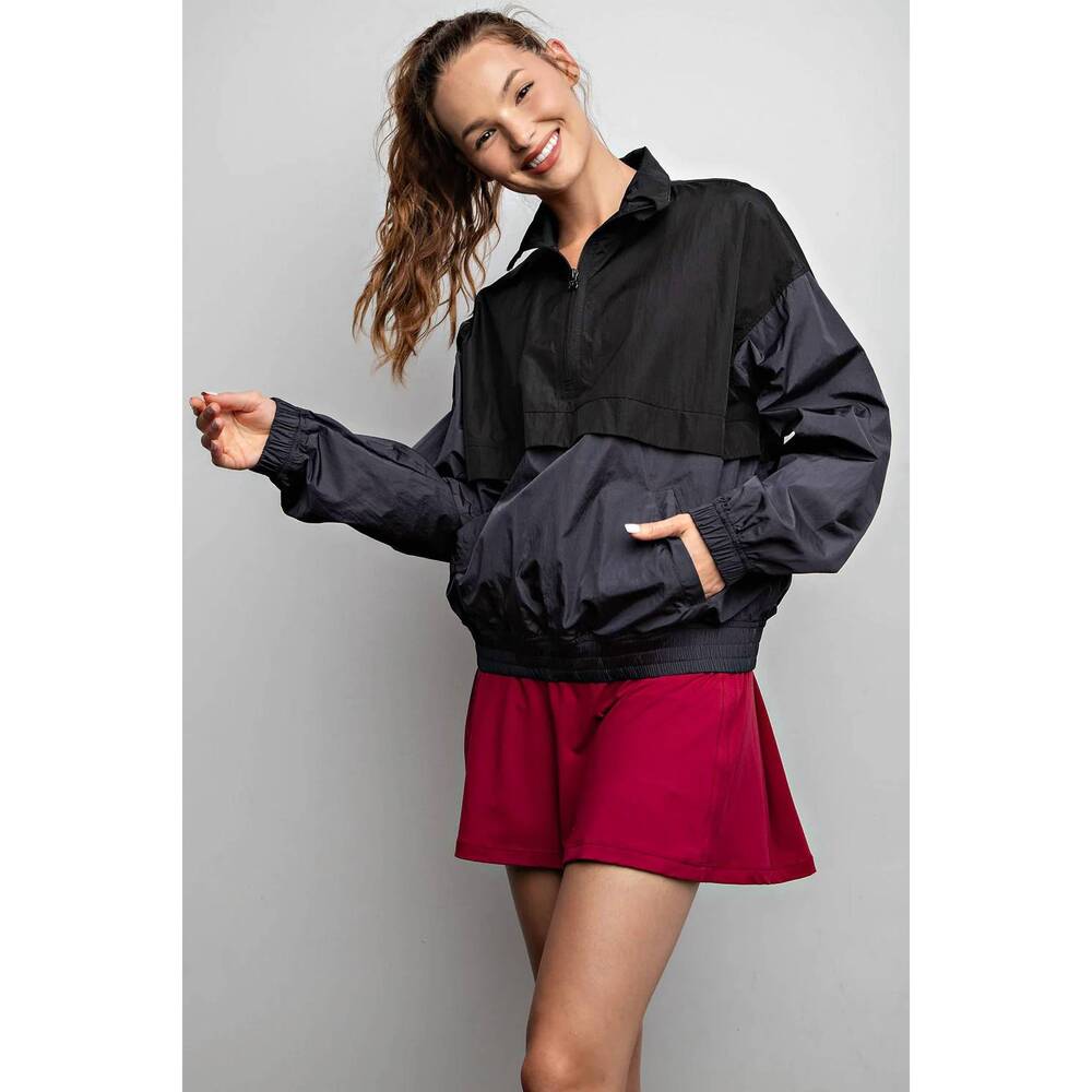 NEW RAE MODE piper parachute pullover jacket in charcoal/black